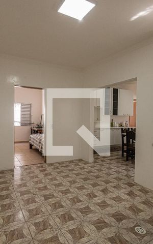 Casa à venda com 290m², 5 quartos e 3 vagas Casa à venda com 290m², 5 quartos e 3 vagasCopa e Cozinha