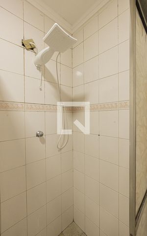 Casa à venda com 290m², 5 quartos e 3 vagas Casa à venda com 290m², 5 quartos e 3 vagasSuite 2