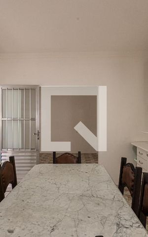 Casa à venda com 290m², 5 quartos e 3 vagas Casa à venda com 290m², 5 quartos e 3 vagasCopa e Cozinha