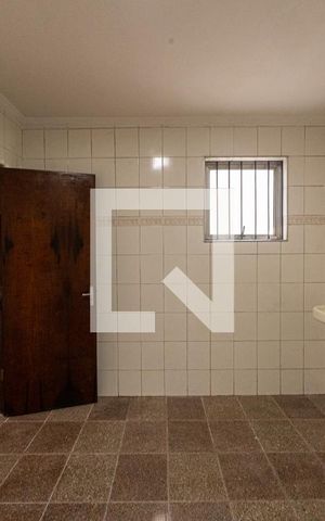 Casa à venda com 290m², 5 quartos e 3 vagas Casa à venda com 290m², 5 quartos e 3 vagasSuite 1