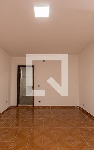 Casa à venda com 290m², 5 quartos e 3 vagas Casa à venda com 290m², 5 quartos e 3 vagasSuite 1