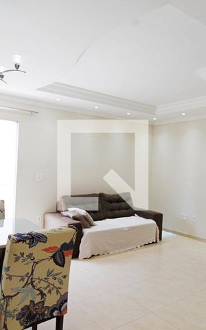 Casa de condomínio à venda com 104m², 2 quartos e 2 vagas Casa de condomínio à venda com 104m², 2 quartos e 2 vagasSala
