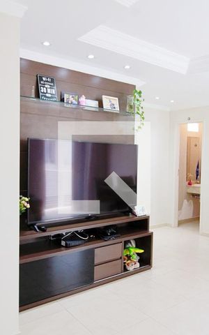 Casa de condomínio à venda com 104m², 2 quartos e 2 vagas Casa de condomínio à venda com 104m², 2 quartos e 2 vagasSala