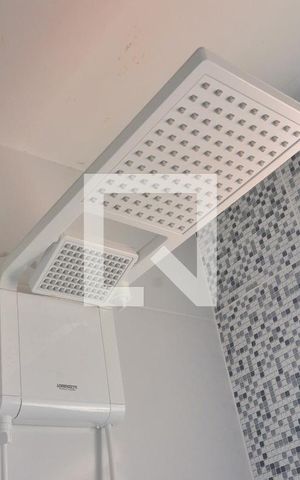 Casa de condomínio para alugar com 110m², 2 quartos e 1 vagaBanheiro