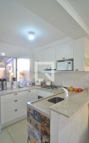 Casa de condomínio para alugar com 110m², 2 quartos e 1 vagaCozinha