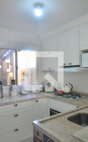 Casa de condomínio para alugar com 110m², 2 quartos e 1 vagaCozinha