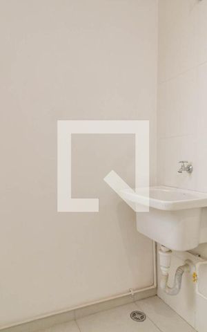Apartamento para alugar com 45m², 2 quartos e sem vaga Apartamento para alugar com 45m², 2 quartos e sem vagaLavanderia