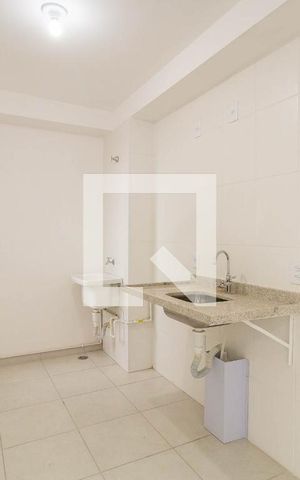 Apartamento para alugar com 45m², 2 quartos e sem vaga Apartamento para alugar com 45m², 2 quartos e sem vagaCozinha