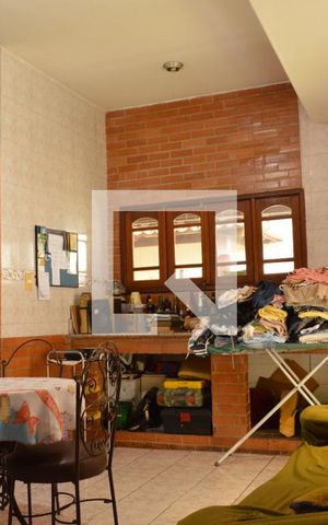 Casa à venda com 592m², 3 quartos e 5 vagasCopa