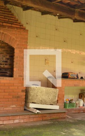 Casa à venda com 592m², 3 quartos e 5 vagasChurrasqueira