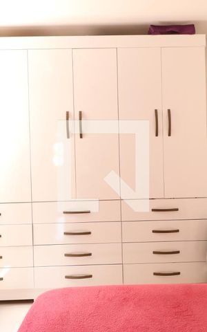 Apartamento à venda com 42m², 1 quarto e sem vagaQuarto