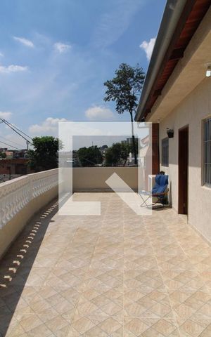 Casa à venda com 223m², 2 quartos e 2 vagasTerraço