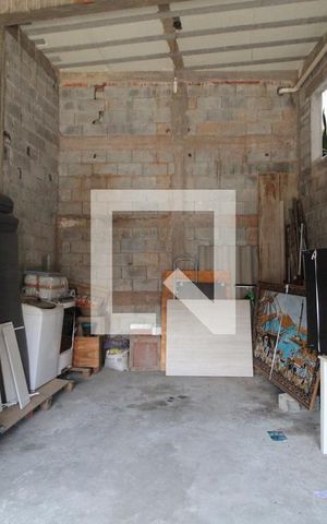 Casa à venda com 223m², 2 quartos e 2 vagasGaragem