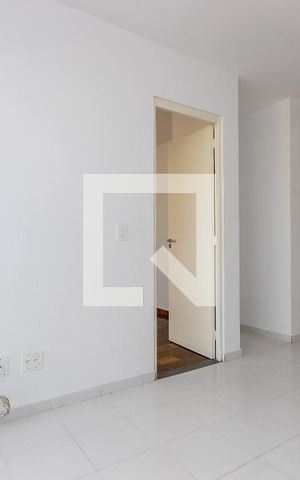 Apartamento à venda com 31m², 1 quarto e sem vaga Apartamento à venda com 31m², 1 quarto e sem vagaSala