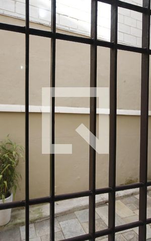 Apartamento para alugar com 37m², 1 quarto e 1 vagaVista