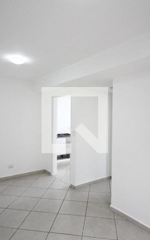 Apartamento para alugar com 37m², 1 quarto e 1 vagaSala