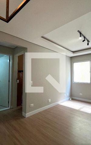 Apartamento para alugar com 48m², 1 quarto e sem vaga Apartamento para alugar com 48m², 1 quarto e sem vagaSala