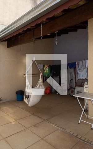 Casa para alugar com 240m², 3 quartos e 4 vagasÁrea externa