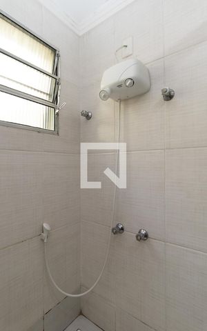 Casa para alugar com 240m², 3 quartos e 4 vagasBanheiro da Suíte