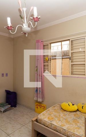 Casa para alugar com 240m², 3 quartos e 4 vagasQuarto 2