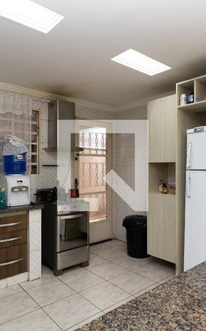 Casa para alugar com 240m², 3 quartos e 4 vagasCozinha