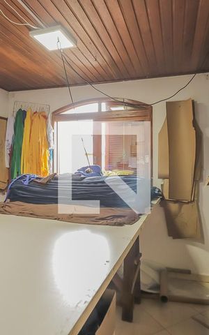Casa à venda com 180m², 2 quartos e 2 vagasQuarto 2