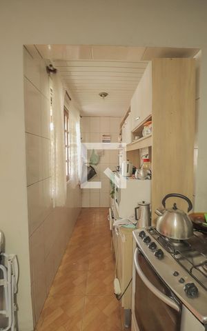 Casa à venda com 180m², 2 quartos e 2 vagasCozinha 2