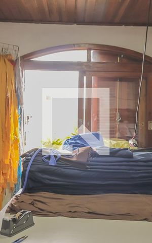 Casa à venda com 180m², 2 quartos e 2 vagasQuarto 2