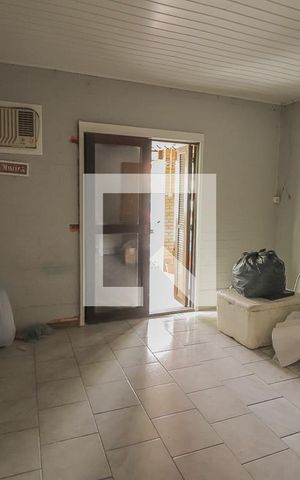 Casa à venda com 180m², 2 quartos e 2 vagasEdícula 