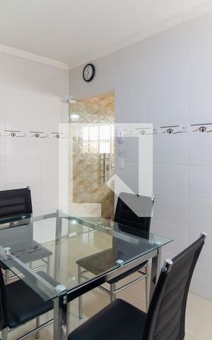 Casa de condomínio à venda com 105m², 2 quartos e 2 vagas Casa de condomínio à venda com 105m², 2 quartos e 2 vagasCozinha