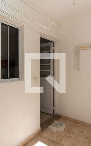 Casa de condomínio à venda com 105m², 2 quartos e 2 vagas Casa de condomínio à venda com 105m², 2 quartos e 2 vagasÁrea de Serviço