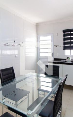 Casa de condomínio à venda com 105m², 2 quartos e 2 vagas Casa de condomínio à venda com 105m², 2 quartos e 2 vagasCozinha