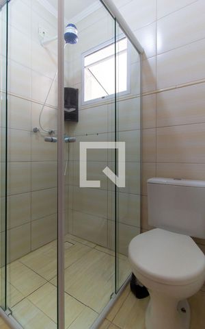 Casa de condomínio à venda com 105m², 2 quartos e 2 vagas Casa de condomínio à venda com 105m², 2 quartos e 2 vagasBanheiro da Suíte 02