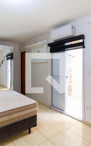 Casa de condomínio à venda com 105m², 2 quartos e 2 vagas Casa de condomínio à venda com 105m², 2 quartos e 2 vagasSuíte 02