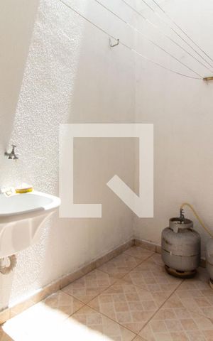 Casa de condomínio à venda com 105m², 2 quartos e 2 vagas Casa de condomínio à venda com 105m², 2 quartos e 2 vagasÁrea de Serviço