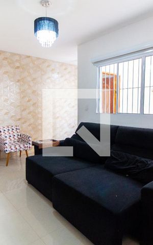 Casa de condomínio à venda com 105m², 2 quartos e 2 vagas Casa de condomínio à venda com 105m², 2 quartos e 2 vagasSala