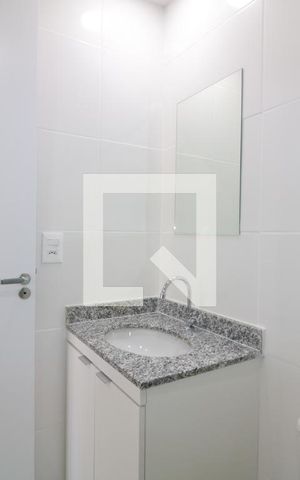 Apartamento para alugar com 40m², 2 quartos e 1 vagaBanheiro Social