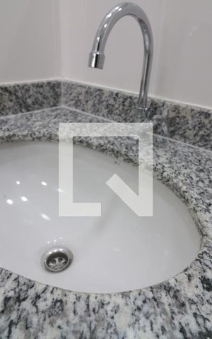 Apartamento para alugar com 40m², 2 quartos e 1 vagaBanheiro Social - pia