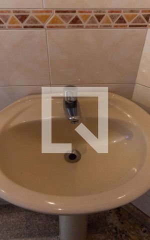 Apartamento à venda com 303m², 4 quartos e 4 vagas Apartamento à venda com 303m², 4 quartos e 4 vagasBanheiro de Serviço