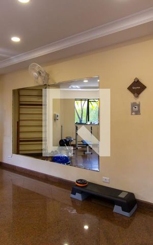 Apartamento à venda com 303m², 4 quartos e 4 vagas Apartamento à venda com 303m², 4 quartos e 4 vagasAcademia