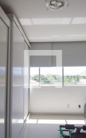 Apartamento para alugar com 320m², 6 quartos e 2 vagas Apartamento para alugar com 320m², 6 quartos e 2 vagasQuarto 4