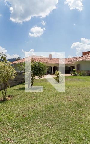 Casa à venda com 800m², 5 quartos e 7 vagasÁrea externa 