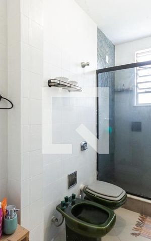 Apartamento à venda com 120m², 3 quartos e sem vagaBanheiro