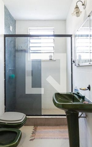 Apartamento à venda com 120m², 3 quartos e sem vagaBanheiro