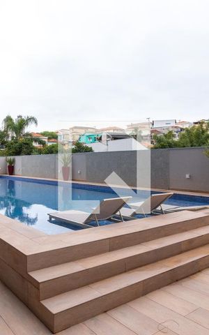 Apartamento à venda com 61m², 2 quartos e sem vagaÁrea comum - Piscina