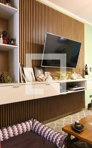 Casa à venda com 150m², 3 quartos e 2 vagasSala