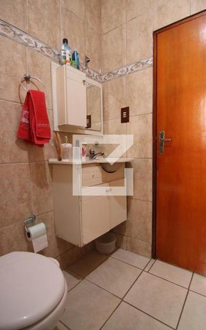Casa à venda com 150m², 3 quartos e 2 vagasBanheiro 2