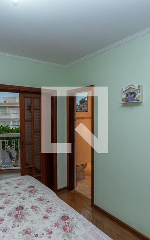 Casa de condomínio à venda com 450m², 4 quartos e 4 vagas Casa de condomínio à venda com 450m², 4 quartos e 4 vagasSuite 3