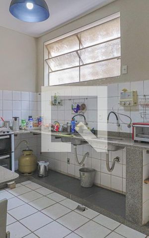 Casa à venda com 260m², 3 quartos e 1 vagaCozinha 