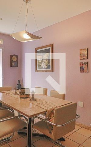 Casa à venda com 260m², 3 quartos e 1 vagaSala de Jantar 